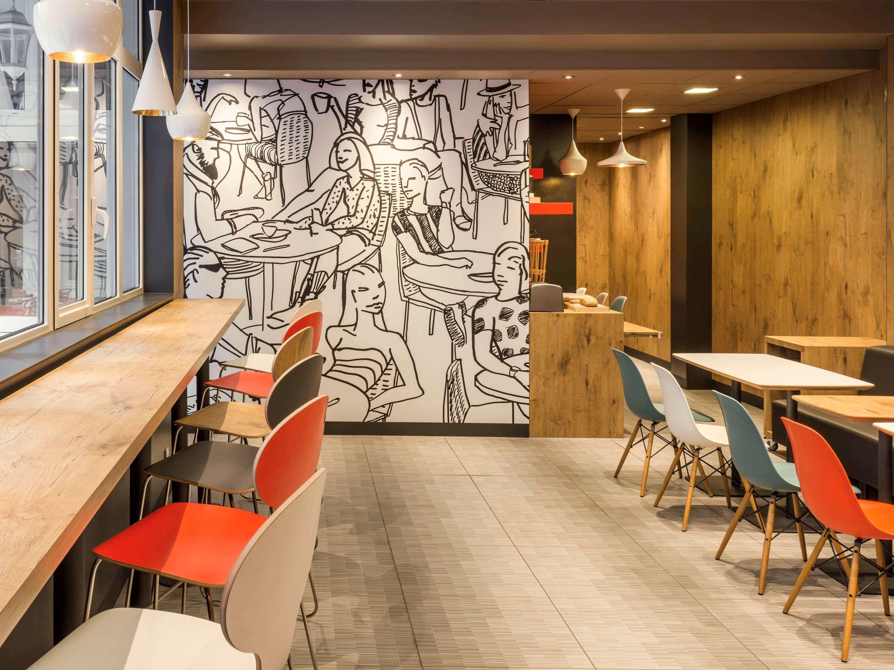 Ibis Levallois Perret Екстер'єр фото
