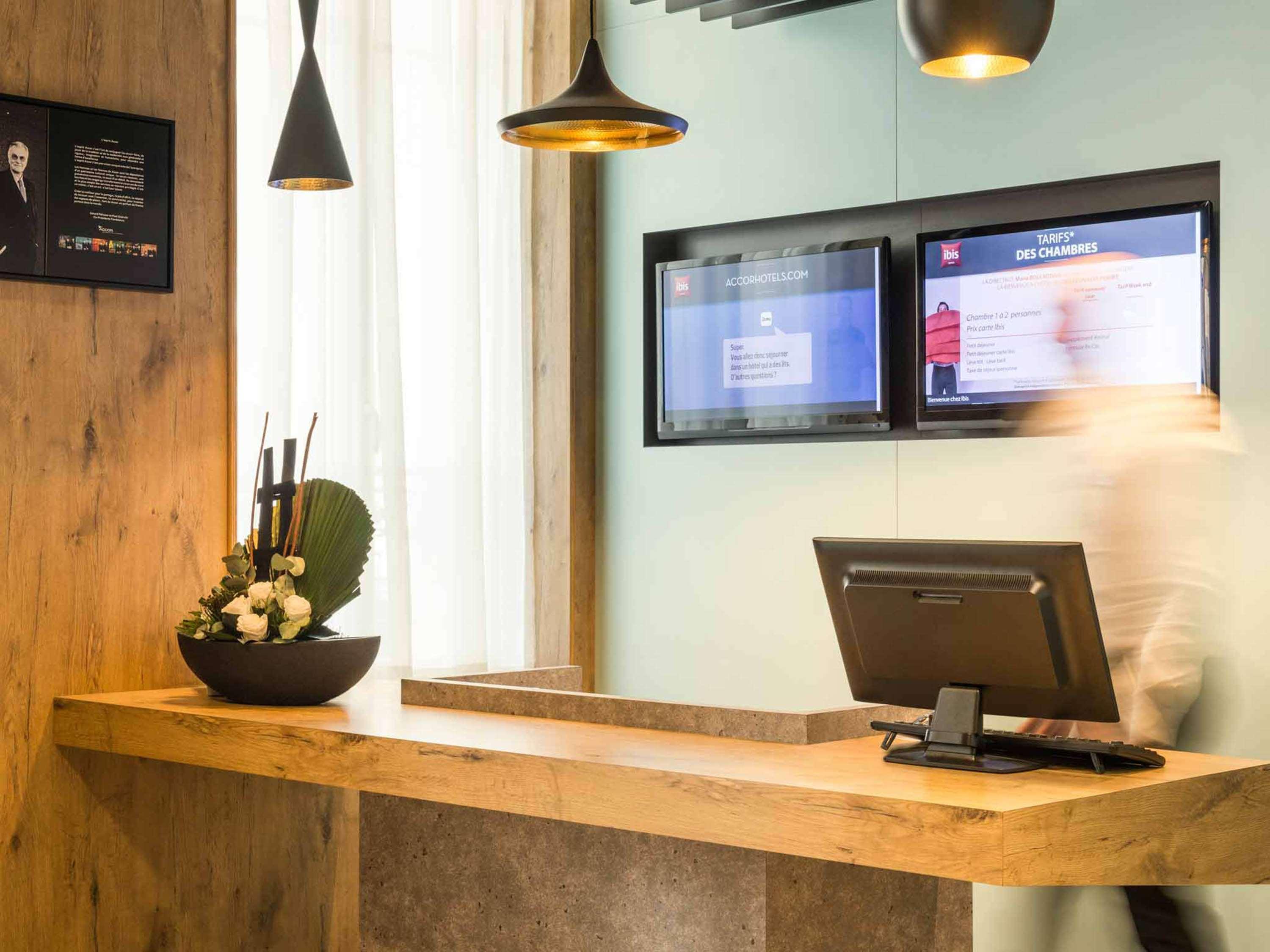 Ibis Levallois Perret Екстер'єр фото