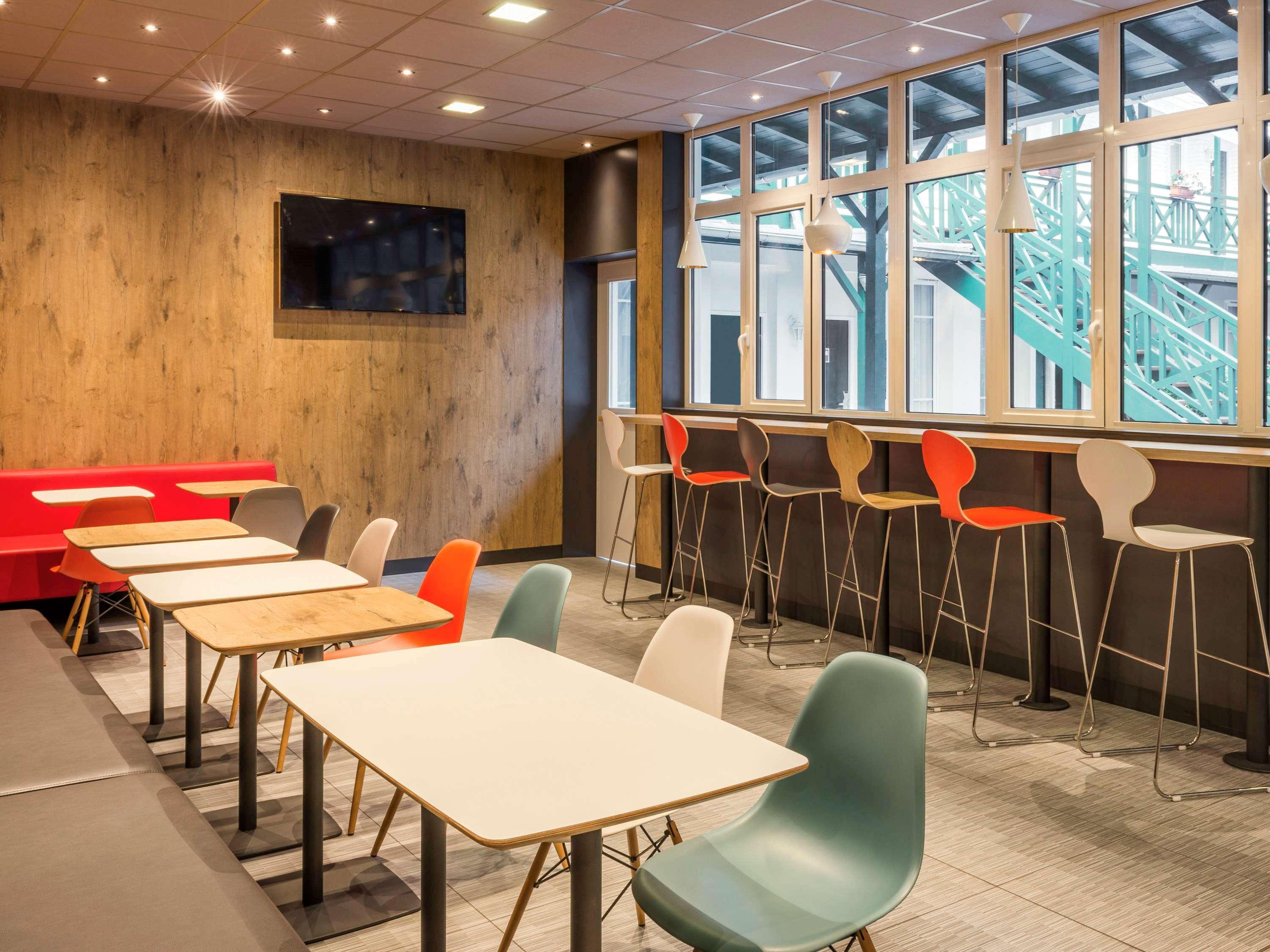 Ibis Levallois Perret Екстер'єр фото