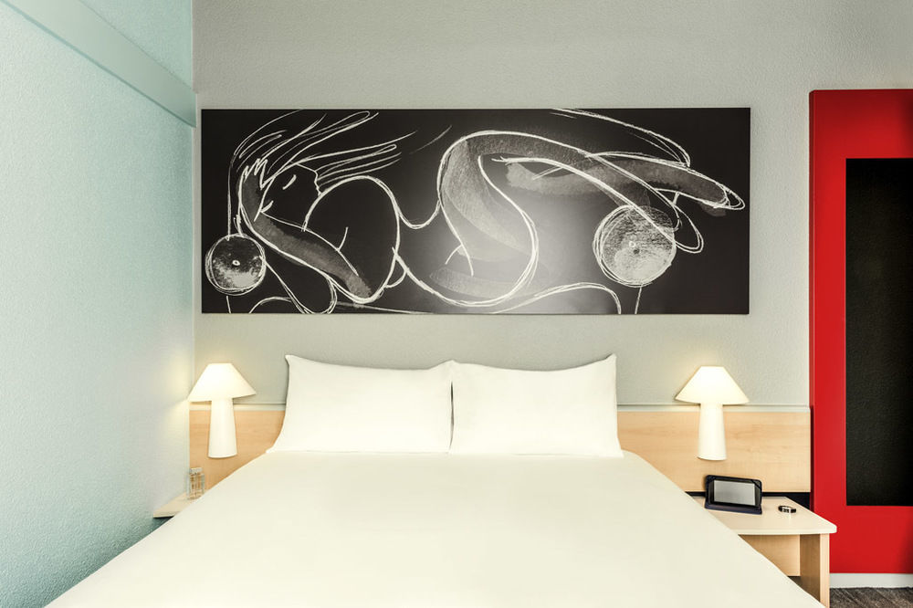 Ibis Levallois Perret Екстер'єр фото