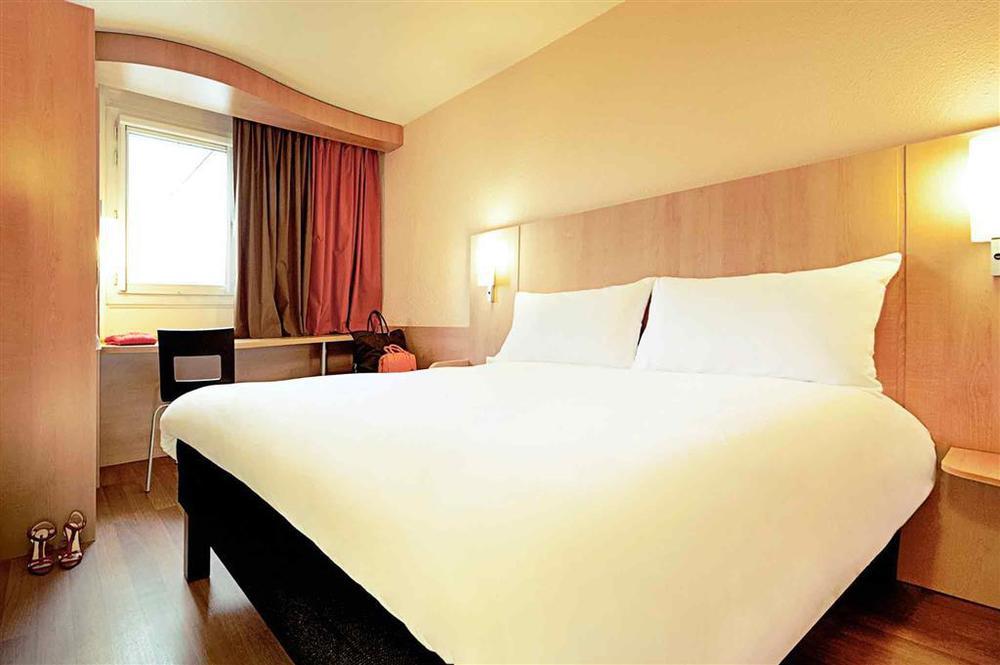 Ibis Levallois Perret Екстер'єр фото