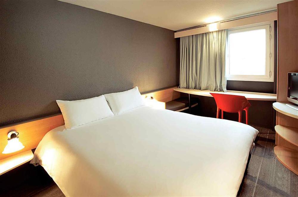 Ibis Levallois Perret Екстер'єр фото